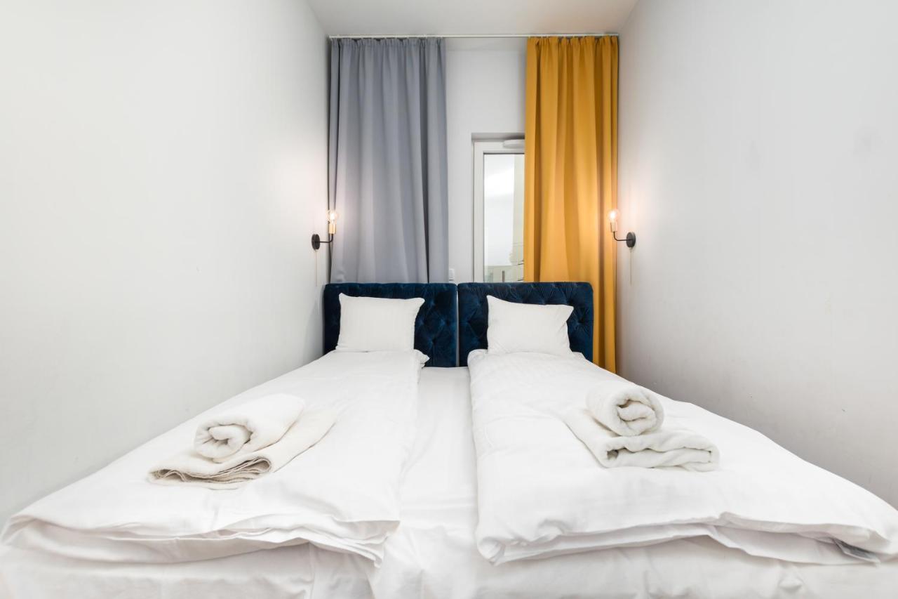Apartmán Prymasa Tysiaclecia 83A Varšava Exteriér fotografie