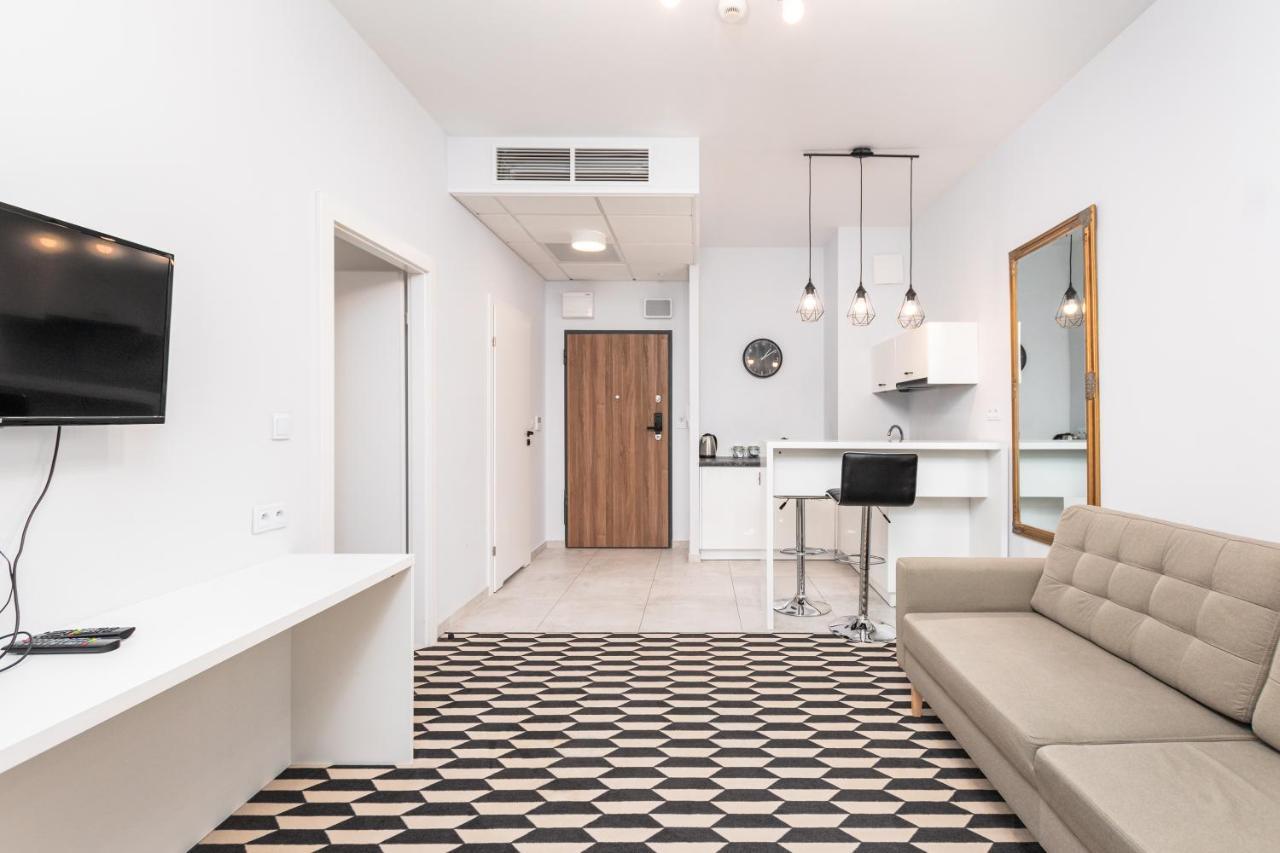 Apartmán Prymasa Tysiaclecia 83A Varšava Exteriér fotografie