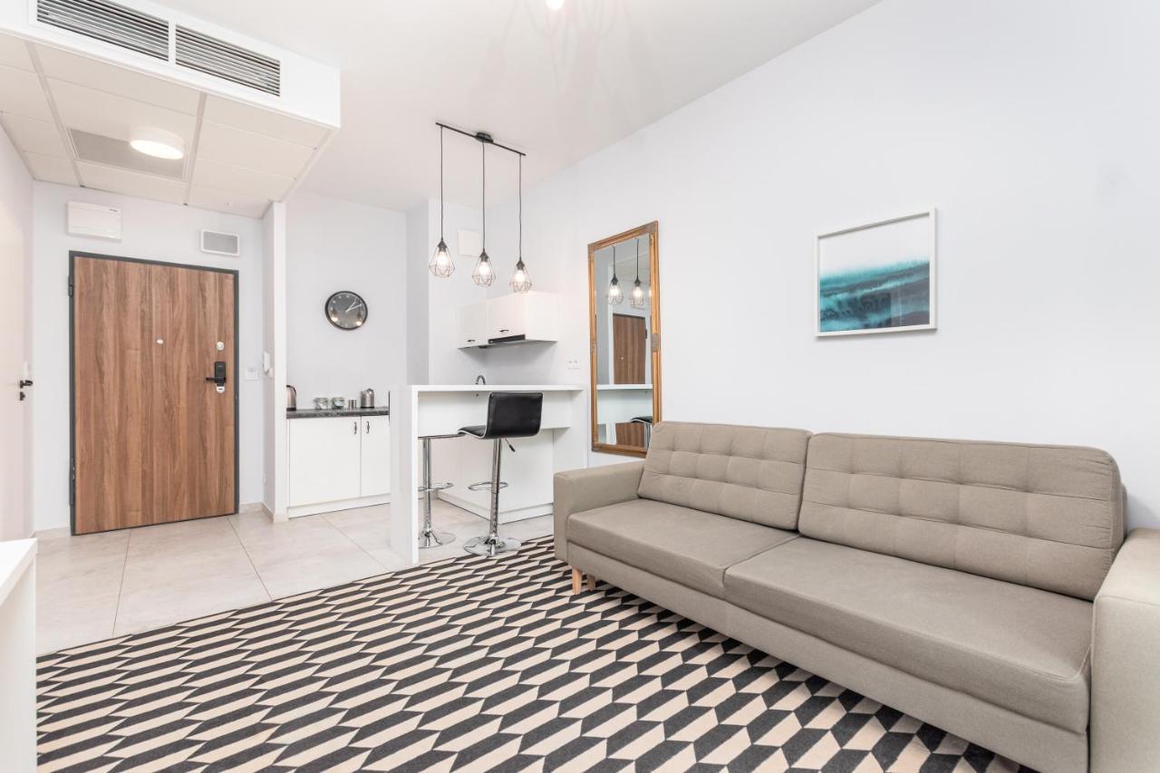 Apartmán Prymasa Tysiaclecia 83A Varšava Exteriér fotografie